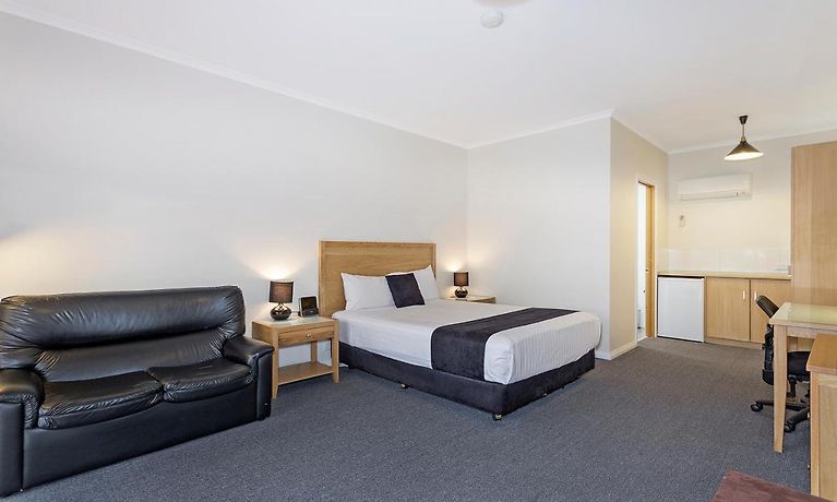 Hotel Comfort Inn Lady Augusta Swan Hill Room Rates From 114